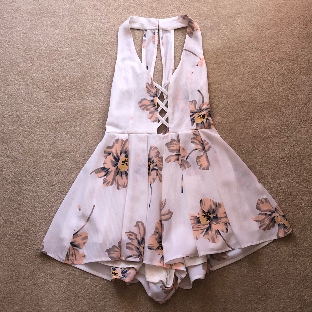 Francesca’s White Floral Romper